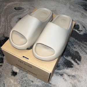 Authentic Yeezy slides